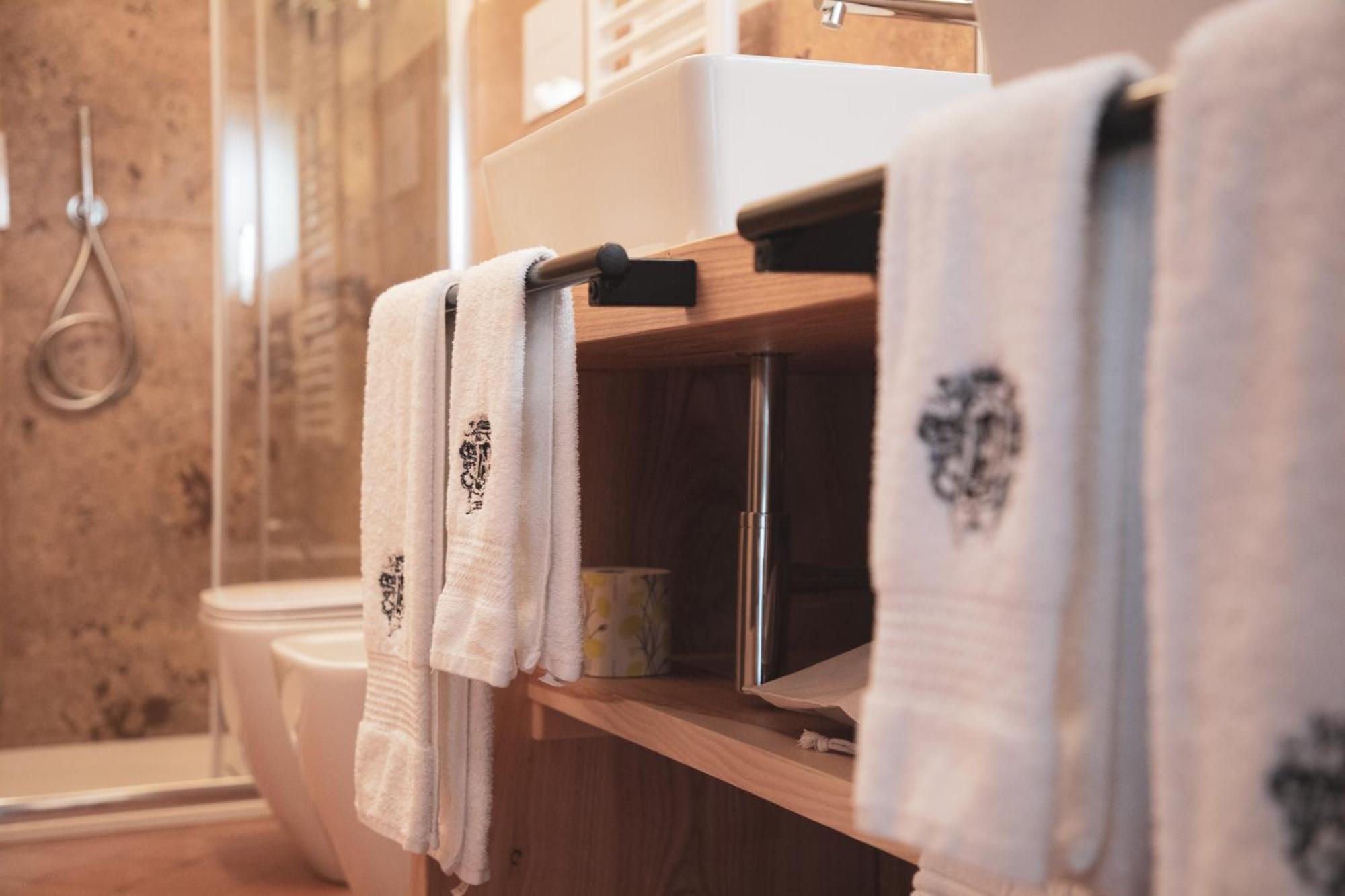 Dimora Storica Giorni Resort & Spa Pignola Eksteriør billede